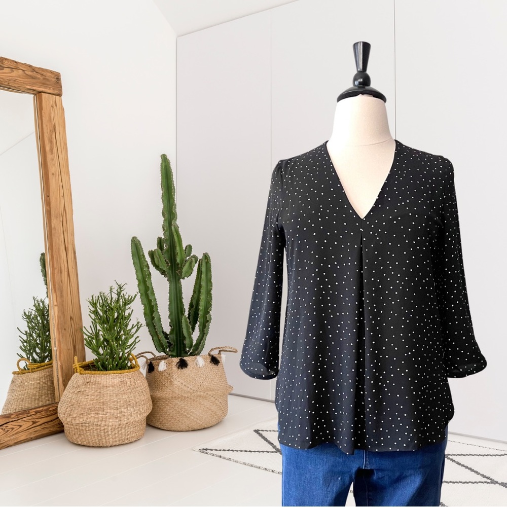 White House Black Market V-Neck Polka Dot Blouse